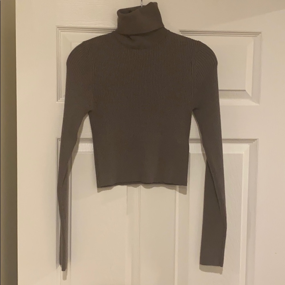 ❌SOLD❌ Zara Ribbed Knit Long Sleeve Turtleneck